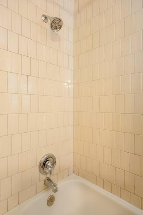 Boho Chic 2 Bedroom West Plaza Канзас-Сити Экстерьер фото